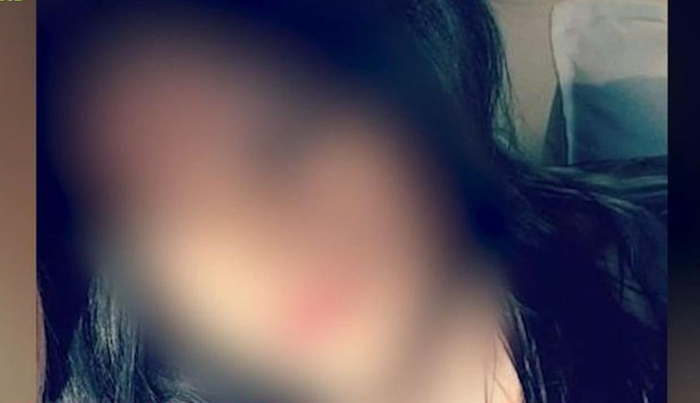 A generic square placeholder image with rounded corners in a figure.