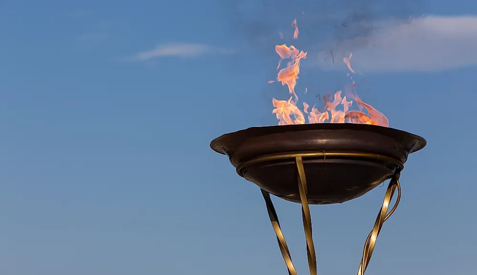 A generic square placeholder image with rounded corners in a figure.