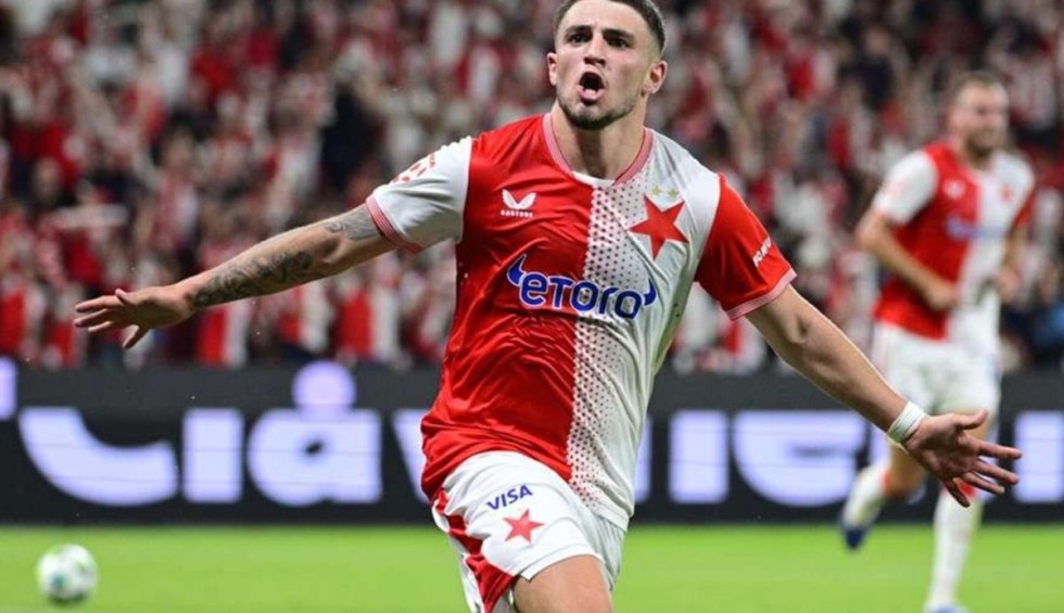 Σλάβια Πράγας: Γιατί δεν έπαιξε ο Ζαφείρης – Μετρά αντίστροφα για Θεσσαλονίκη