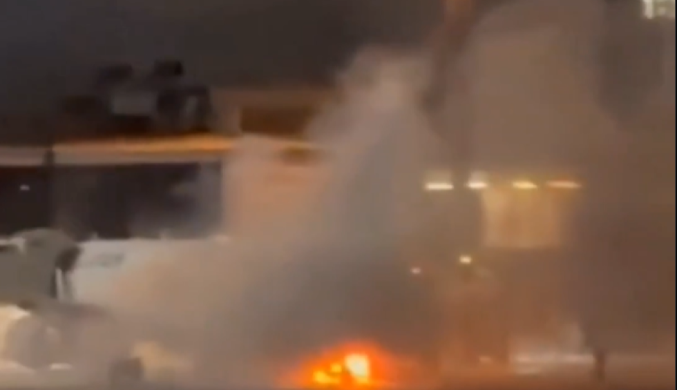 A generic square placeholder image with rounded corners in a figure.