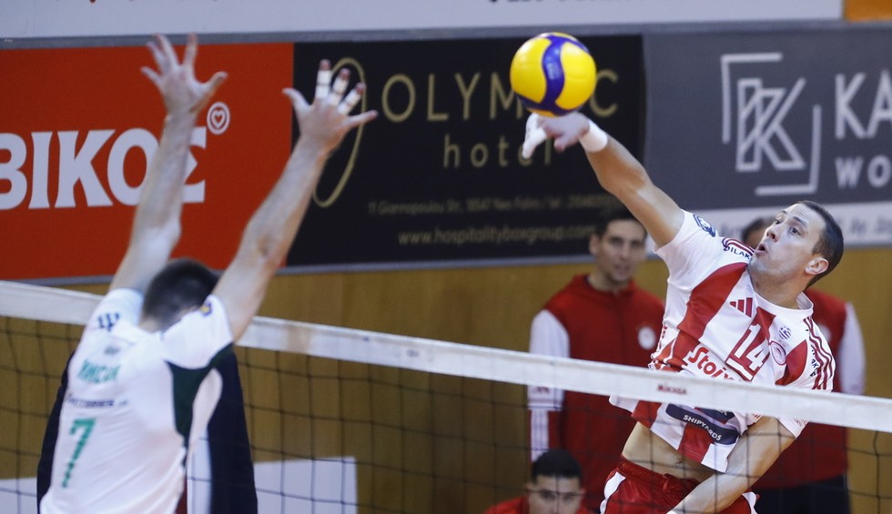 League Cup: Έκλεισε θέση στον τελικό ο Ολυμπιακός, περιμένει ΠΑΟΚ ή Φλοίσβο