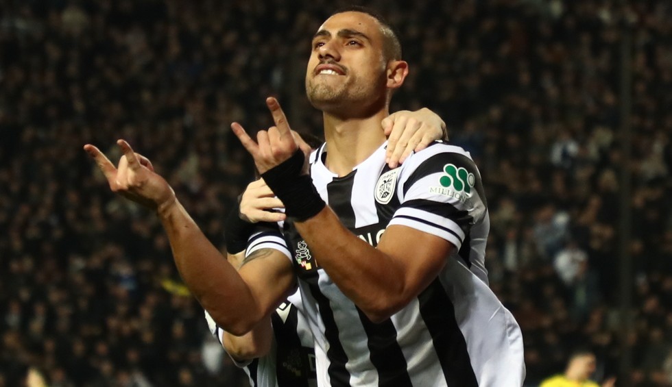 A generic square placeholder image with rounded corners in a figure.