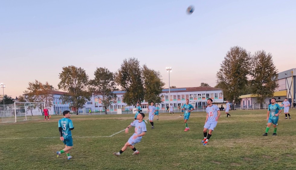 Αγιος Αθανάσιος-Κουρούπης: «Μεστή εμφάνιση»