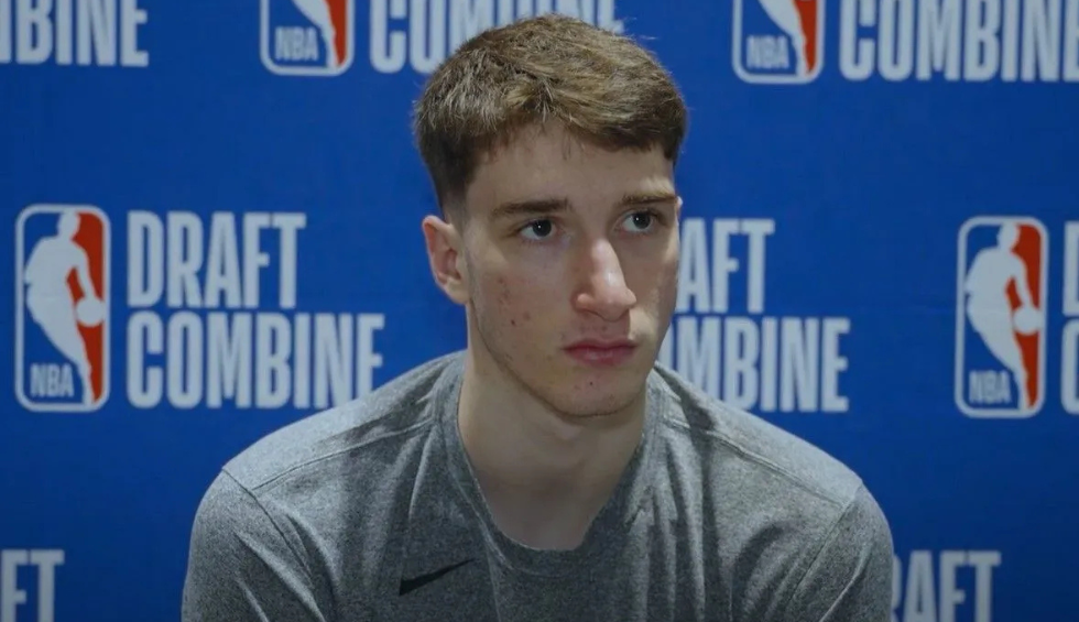 NCAA: Διψήφιος ο Αβδαλάς στη νίκη του Βιρτζίνια