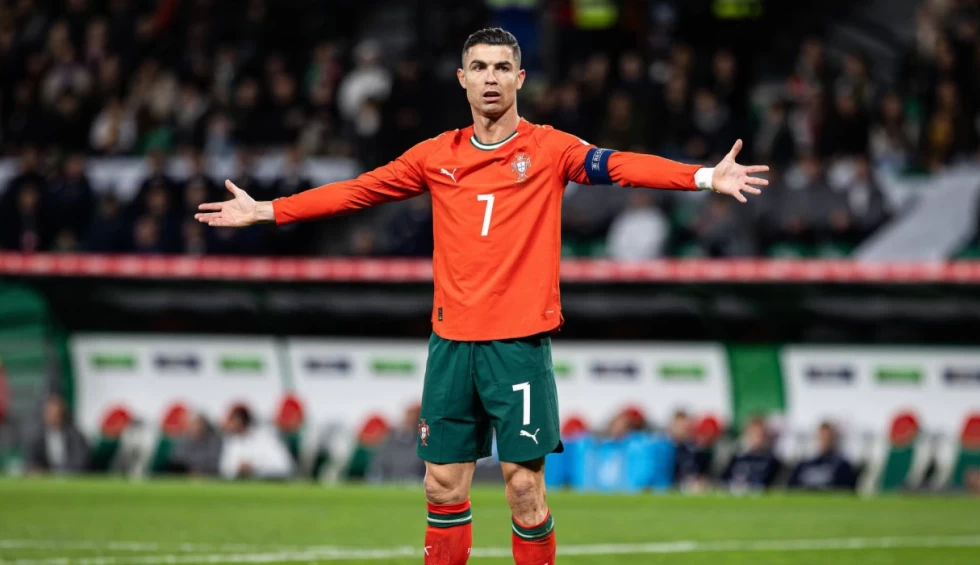 Αποκάλυψη Ισπανού διαιτητή: «Απέβαλα τον Κριστιάνο και δέχθηκα τηλεφώνημα 10 λεπτά αφότου μπήκα σπίτι»