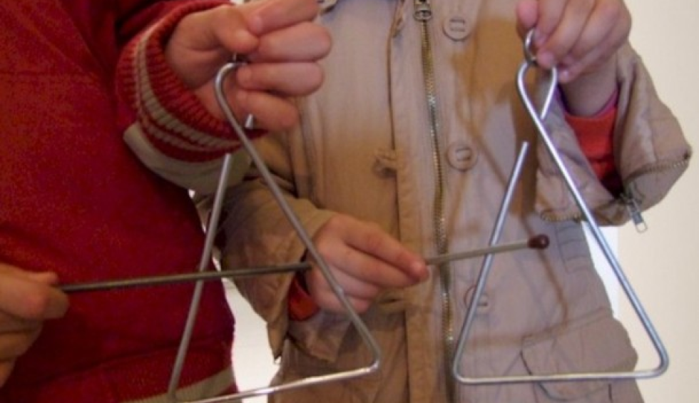 Ζητούσαν «ρεγάλο» για τα κάλαντα μέσω...IRIS