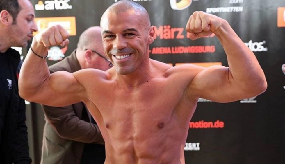 Επιστροφή... βόμβα του «Iron Mike» στα ρινγκ