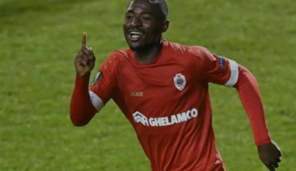 A generic square placeholder image with rounded corners in a figure.