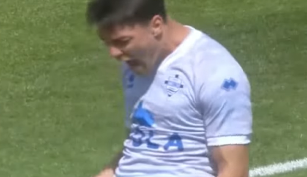 A generic square placeholder image with rounded corners in a figure.