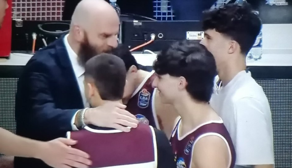 A generic square placeholder image with rounded corners in a figure.