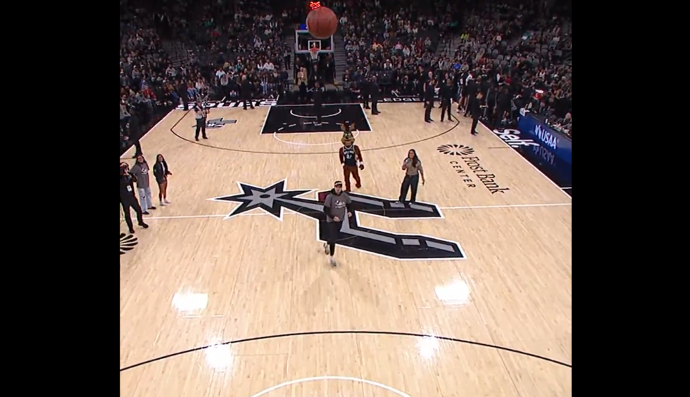 A generic square placeholder image with rounded corners in a figure.