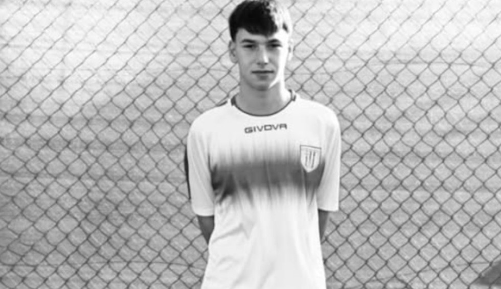 Σίνδος: Ποδοσφαιριστής του Καμπανιακού ο 17χρονος που έχασε τη ζωή του