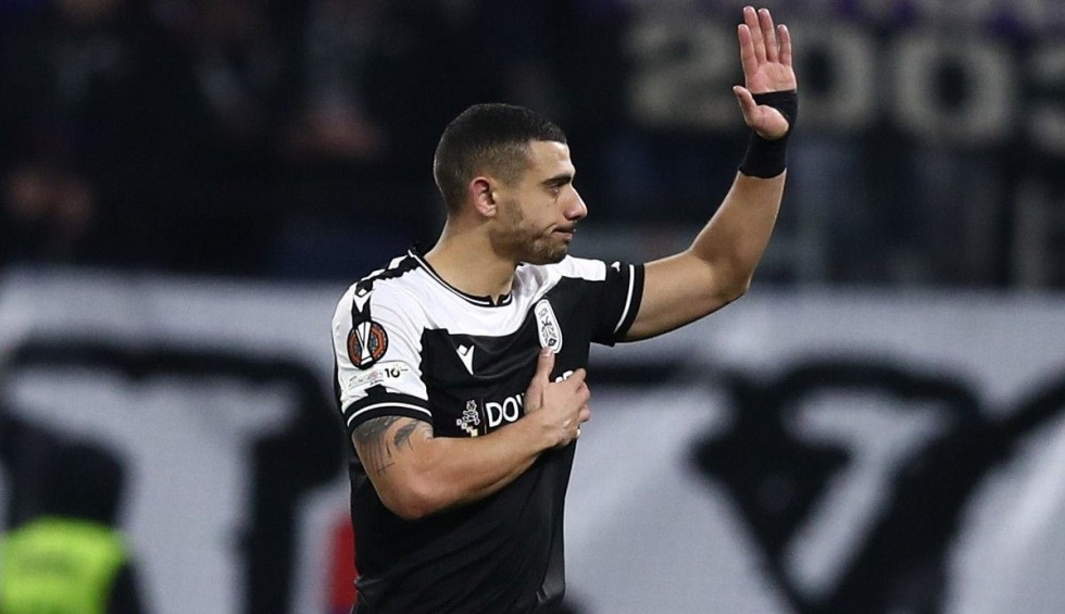 A generic square placeholder image with rounded corners in a figure.