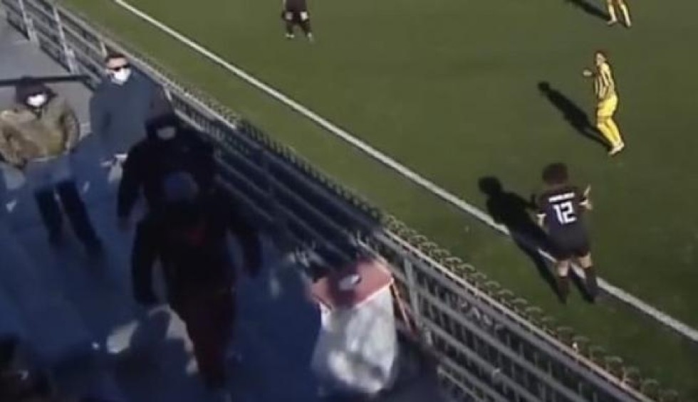 A generic square placeholder image with rounded corners in a figure.