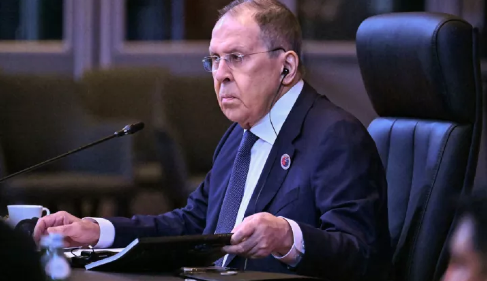 Καταγγέλλει την Ελλάδα ο Λαβρόφ: «Δεν έλαβε υπόψη ότι εκεί ζουν τα αδέρφια τους»