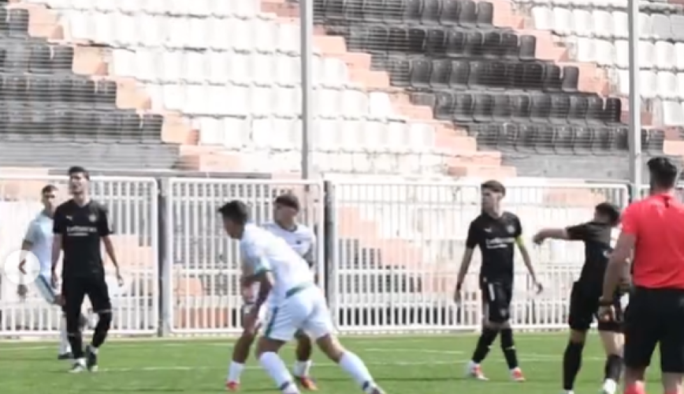 A generic square placeholder image with rounded corners in a figure.