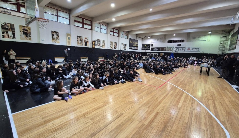 A generic square placeholder image with rounded corners in a figure.