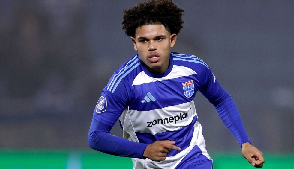 ΠΑΟΚ: Ο Τεν Χαγκ τσεκάρει τον Σορετίρε για την Τβέντε