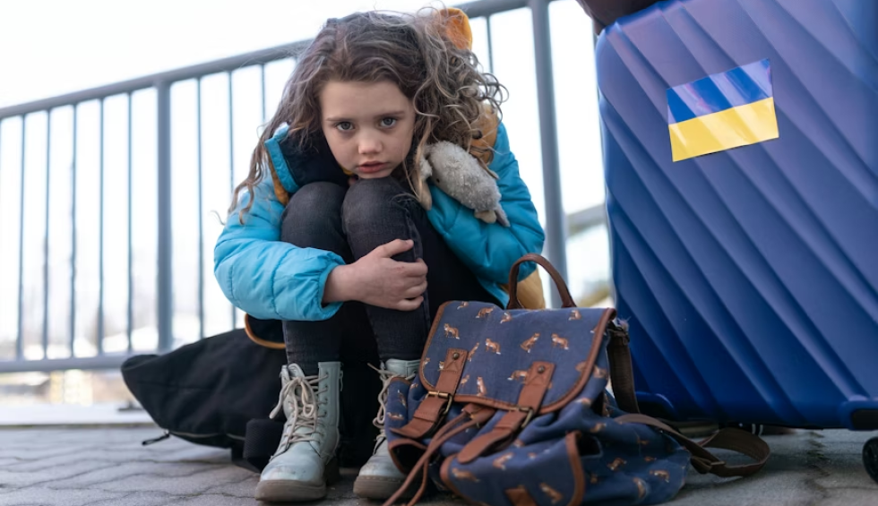 A generic square placeholder image with rounded corners in a figure.