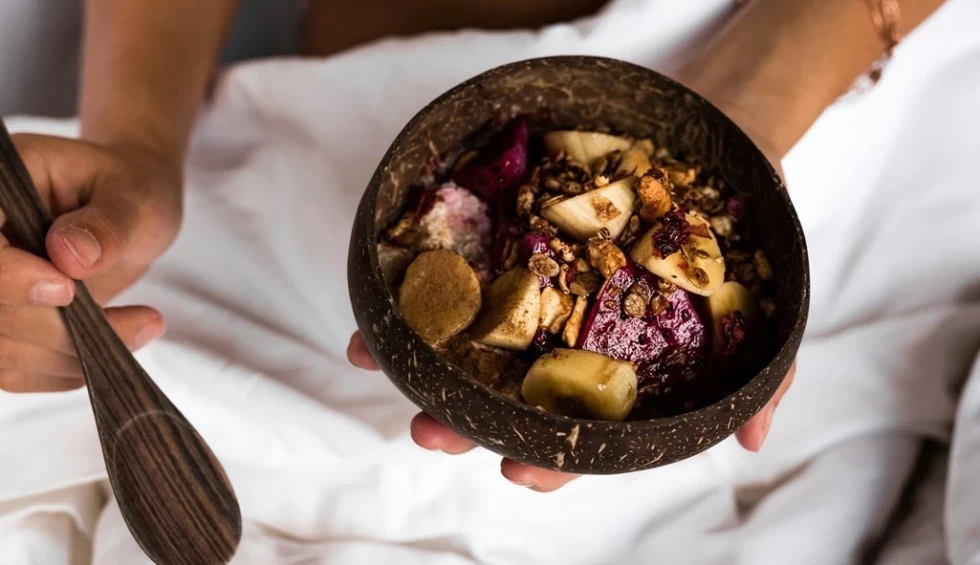 A generic square placeholder image with rounded corners in a figure.