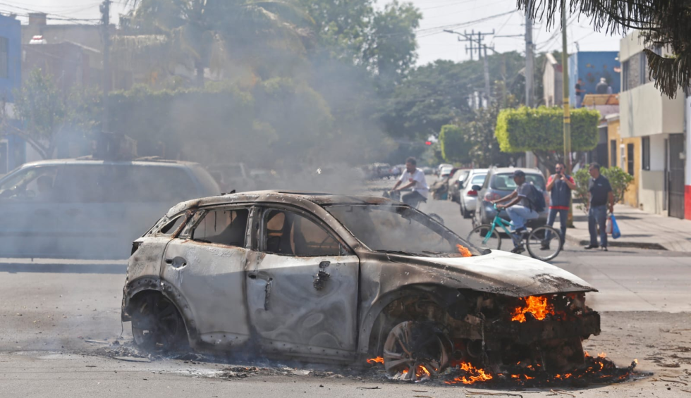 Ελ Μέντσο: Σε «πόλεμο» το Μεξικό μετά την εξόντωση του ναρκοβαρώνου