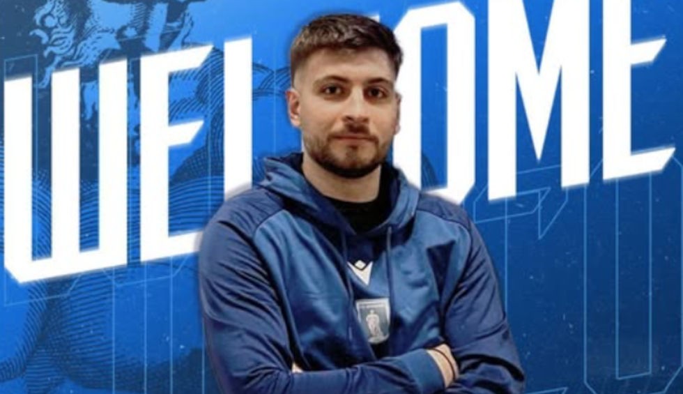 A generic square placeholder image with rounded corners in a figure.