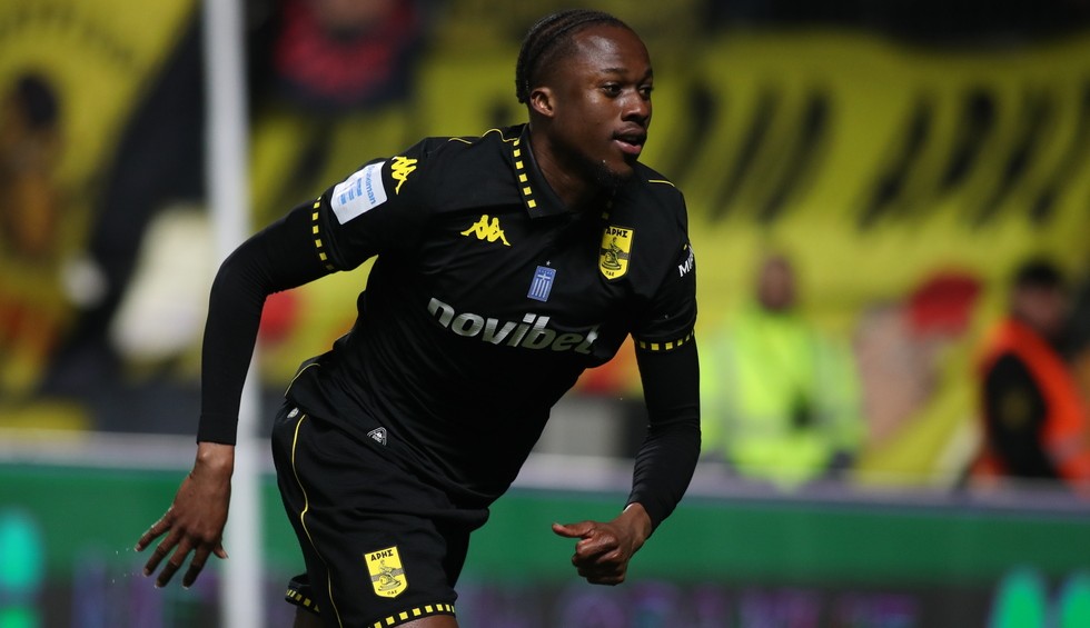 A generic square placeholder image with rounded corners in a figure.