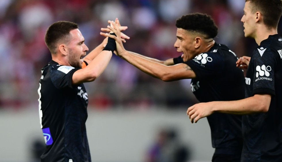 A generic square placeholder image with rounded corners in a figure.