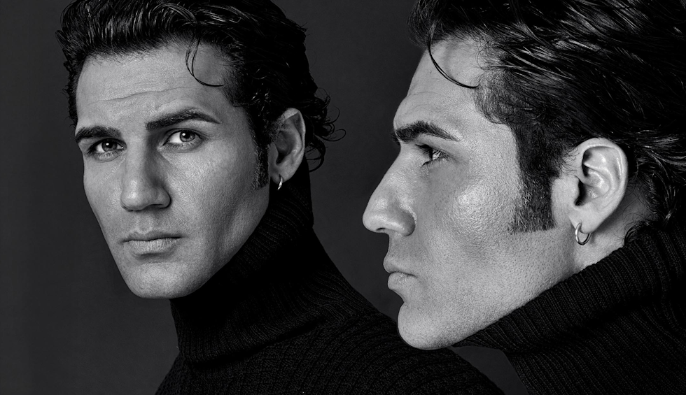 A generic square placeholder image with rounded corners in a figure.