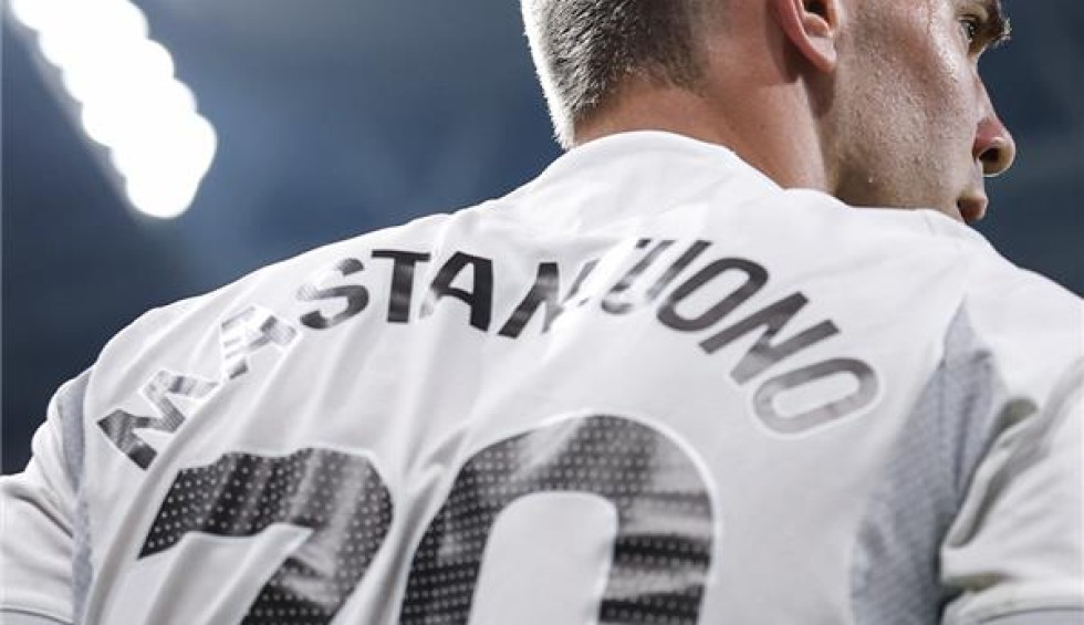 A generic square placeholder image with rounded corners in a figure.