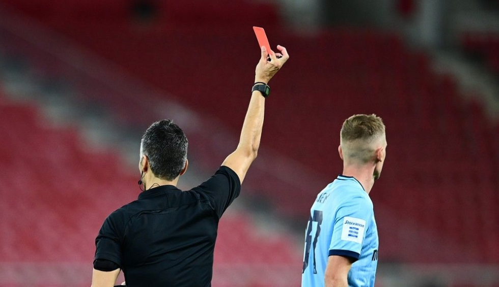 Διαιτητές, ομονοείτε!