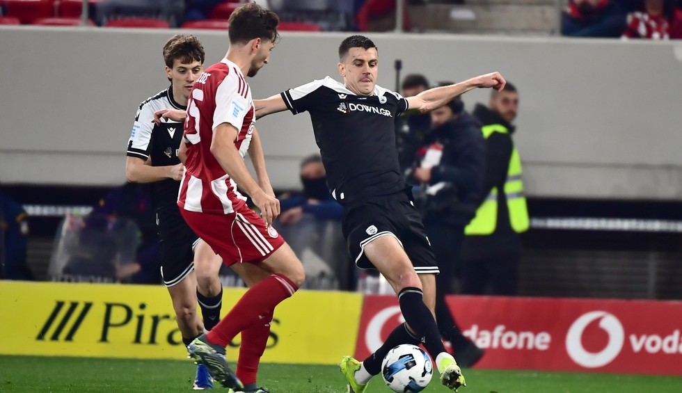 H βαθμολογία στη Super League: Τα δεδομένα στην κορυφή μετά την ισοπαλία στο Φάληρο