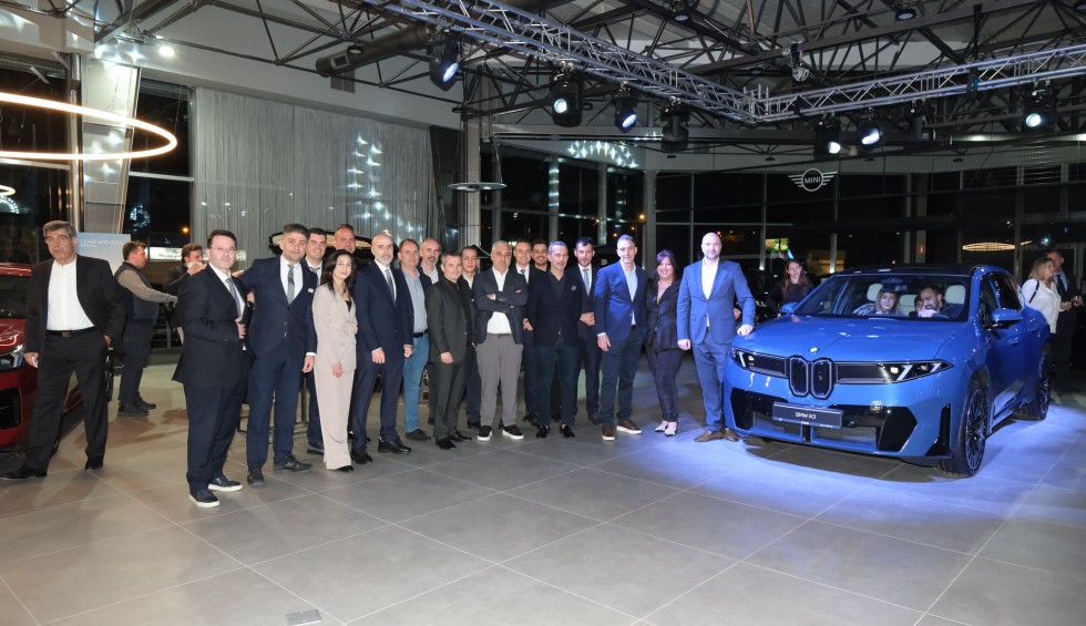 Η BMW Βελμάρ παρουσίασε την νέα BMW iX3 στον νέο ανανεωμένο εκθεσιακό χώρο στη Θεσσαλονίκη