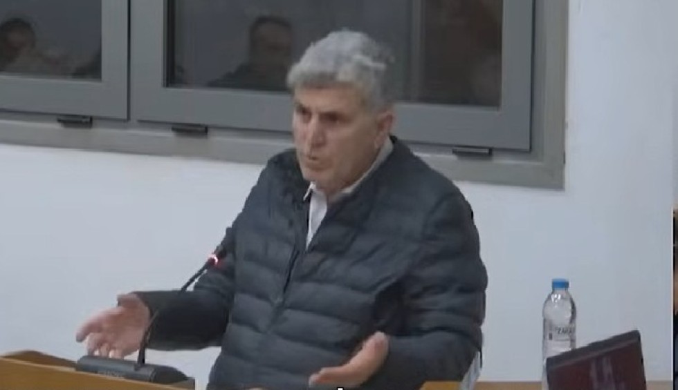 Δήμος Κορδελιού/Ευόσμου-Αλεξανδρίδης: «Η μητέρα των μαχών» για το στάδιο και το κολυμβητήριο Άνωθεν του Περιφερειακού