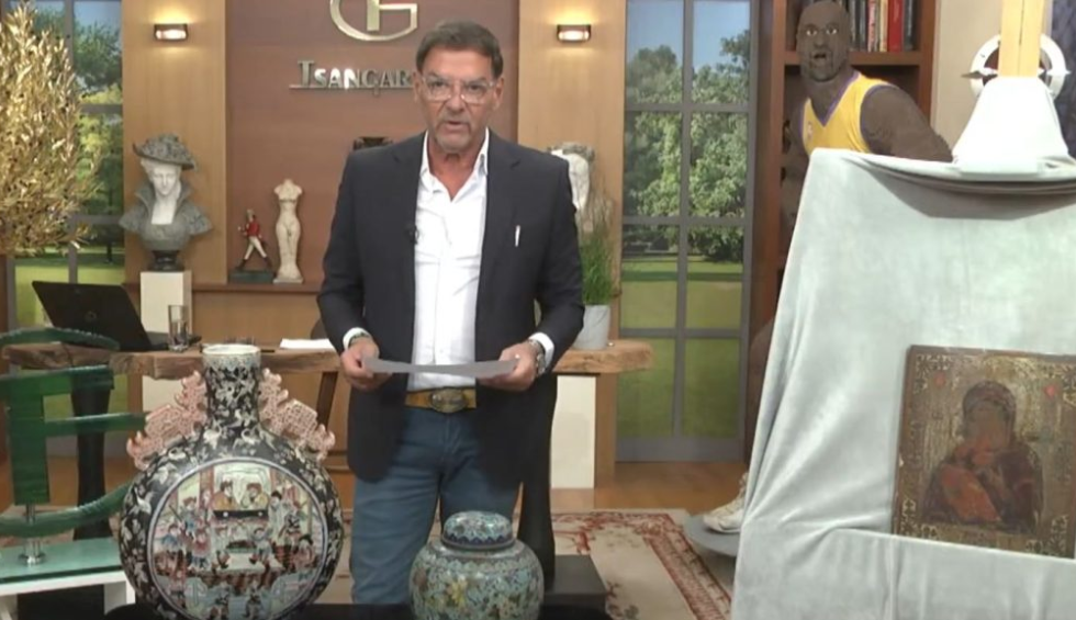 Τσαγκαράκης: Μόλις επτά από τους 300 οι γνήσιοι πίνακες-Χειροπέδες και σε μία γυναίκα