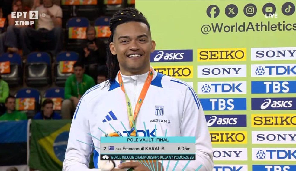 Νέα διάκριση για τον Εμμανουήλ Καραλή: Η στιγμή της απονομής του αργυρού μεταλλίου