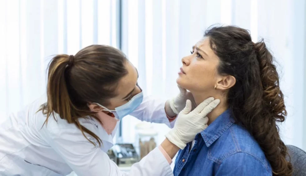 A generic square placeholder image with rounded corners in a figure.