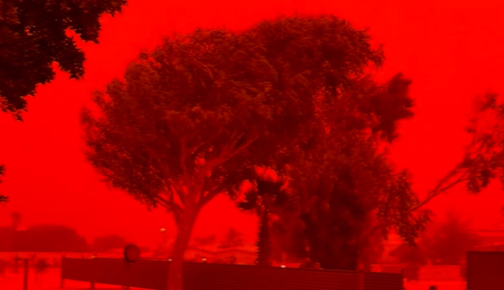 A generic square placeholder image with rounded corners in a figure.