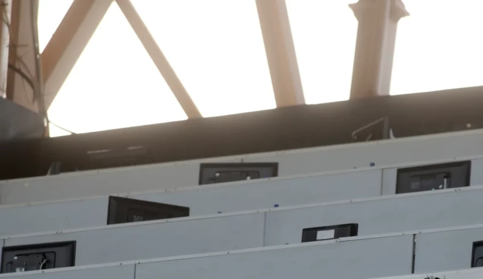 A generic square placeholder image with rounded corners in a figure.