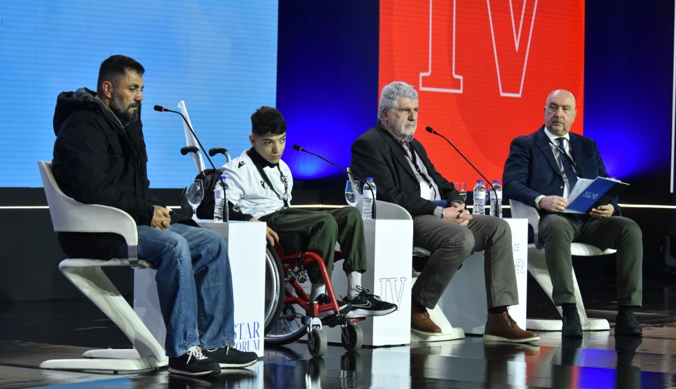 Ενώνει το ποδόσφαιρο; Το forum στην Λαμία με καλεσμένους τους Παπαστεφανάκη και Καραμητρούση