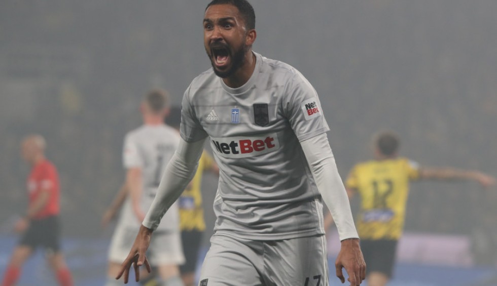 A generic square placeholder image with rounded corners in a figure.