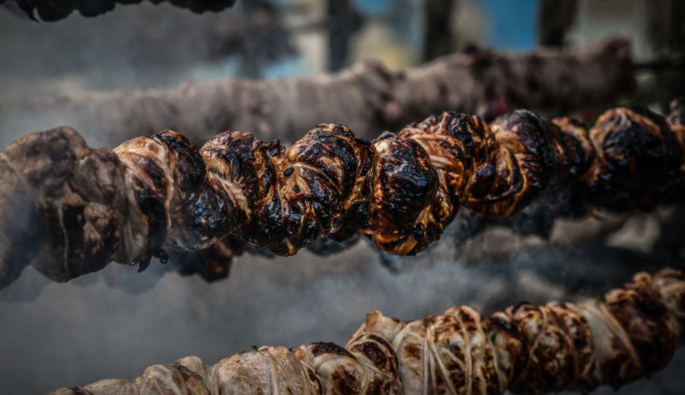 A generic square placeholder image with rounded corners in a figure.