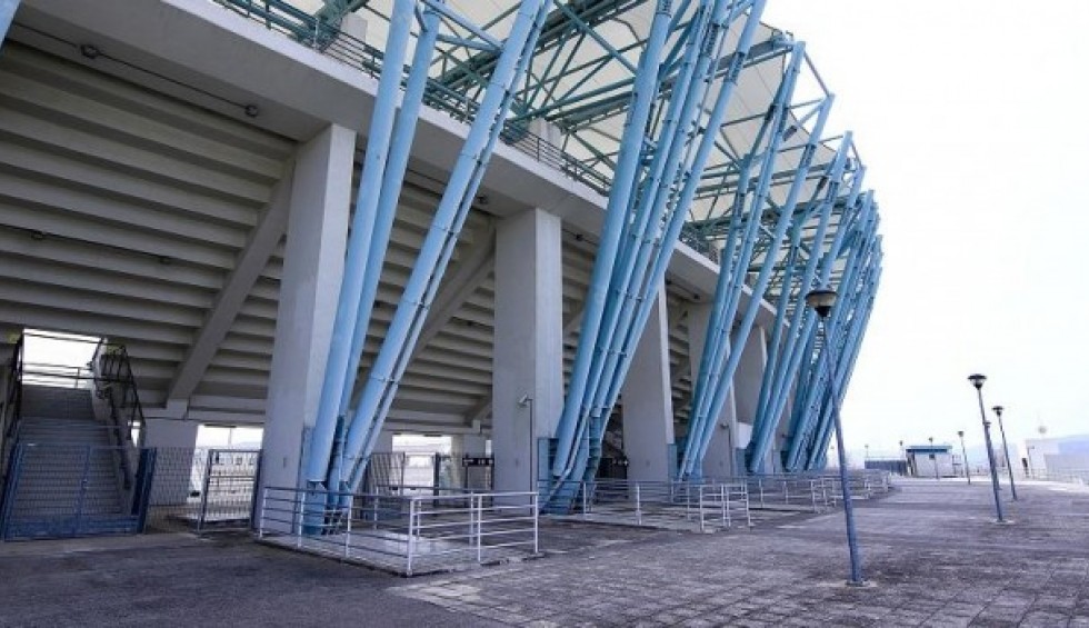 A generic square placeholder image with rounded corners in a figure.