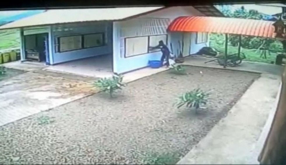 A generic square placeholder image with rounded corners in a figure.