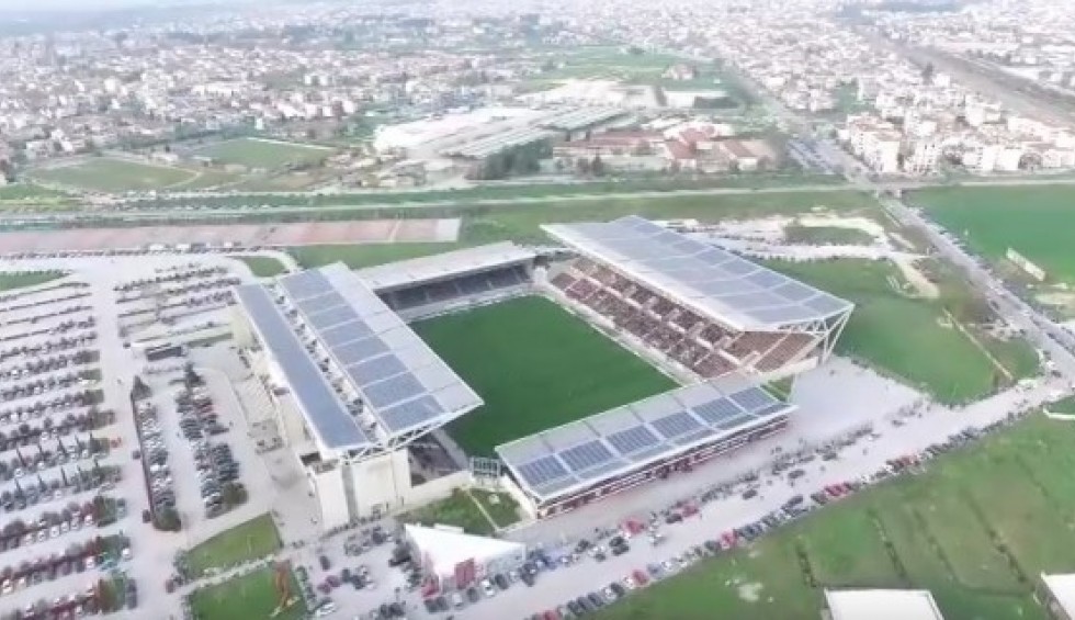 A generic square placeholder image with rounded corners in a figure.