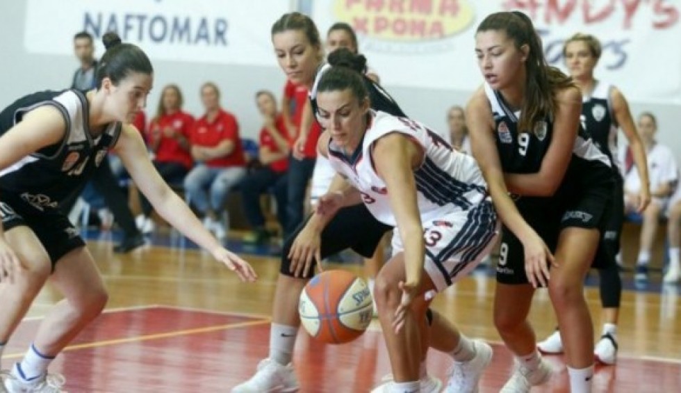 A generic square placeholder image with rounded corners in a figure.