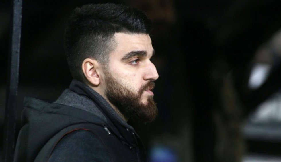 A generic square placeholder image with rounded corners in a figure.