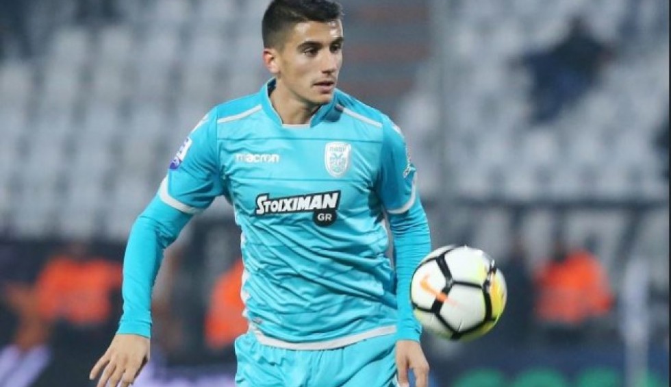 A generic square placeholder image with rounded corners in a figure.