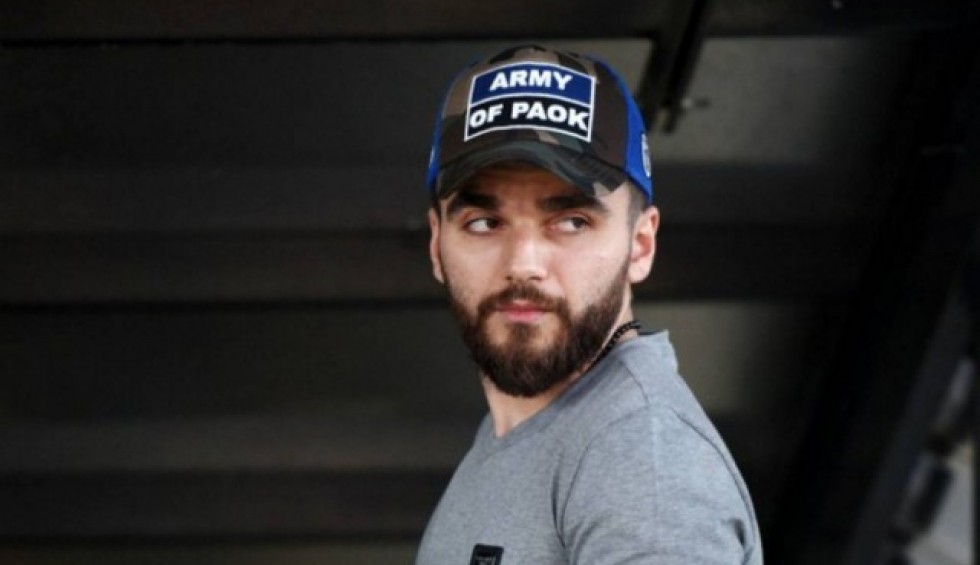 A generic square placeholder image with rounded corners in a figure.