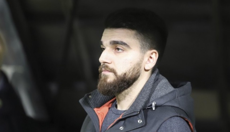 A generic square placeholder image with rounded corners in a figure.